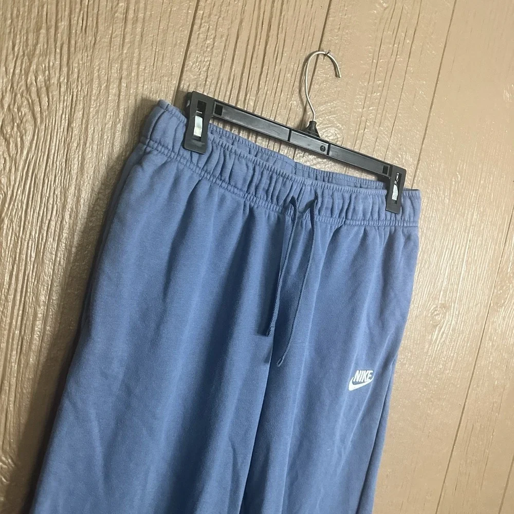 Nike Unisex Club Fleece Pant‎ Jogger Mid Rise Light Blue Sz M Loungewear Casual